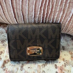Michael Kors Black Textured Wallet